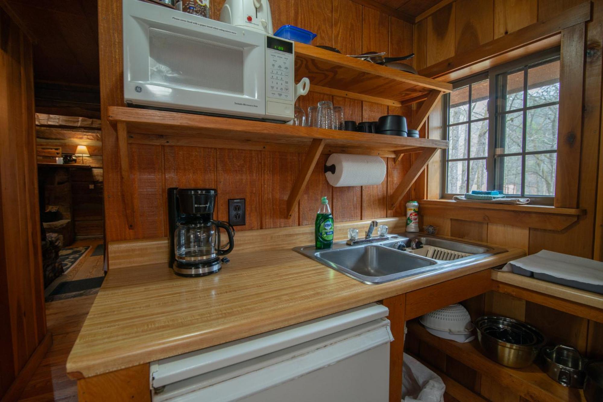 Moore House Inn & Cabins Marlinton Pokoj fotografie